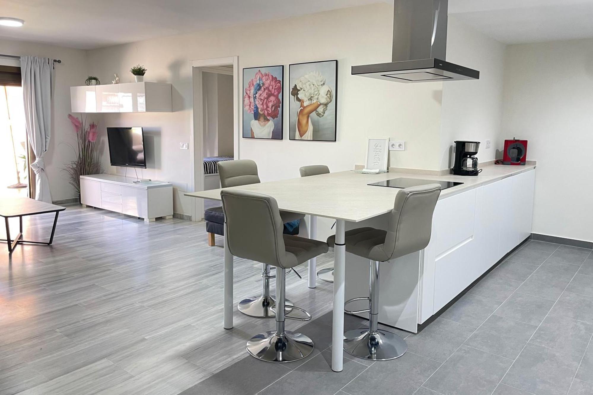 2 Bedroom 2 Bathroom Apartment In The Heart Of Fuengirola With Big Terrace And Free Parking Space Close To Beach Exterior foto